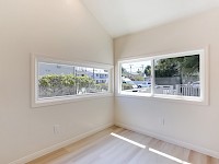 Breakfast / Dining area