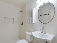 Middle bathroom