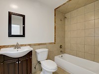 Studio bathroom