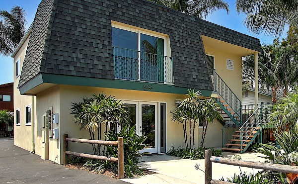 6633 Trigo Road, Isla Vista, CA