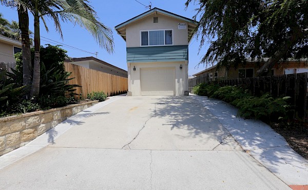 6758 Trigo Road, Isla Vista, CA