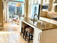 Kitchen and breakfast nook