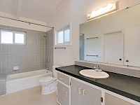 Bathroom connecting to bedroom 1