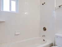 Bathroom in bedroom 1