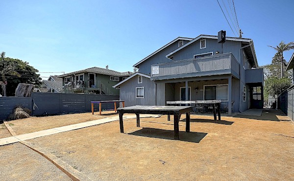 6522 Del Playa Drive - Unit B