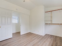 Upstairs middle bedroom